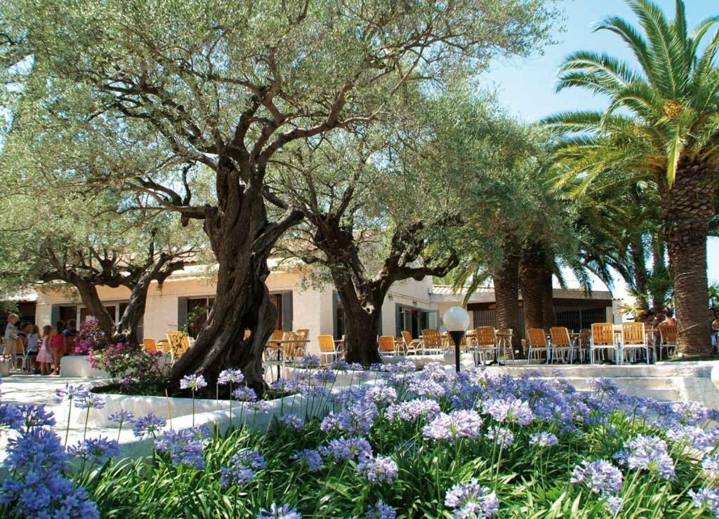 Hotel La Baume 515 Fréjus Exterior foto