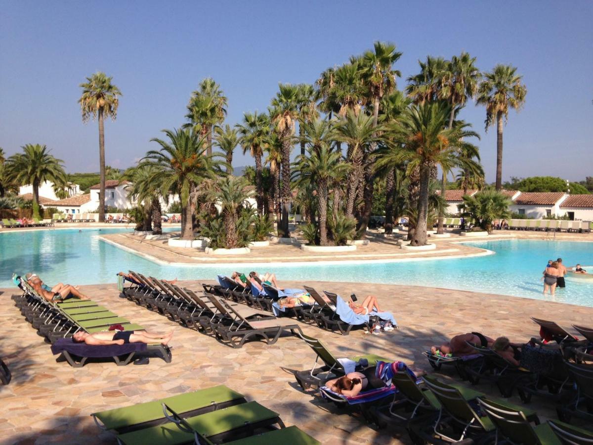 Hotel La Baume 515 Fréjus Exterior foto
