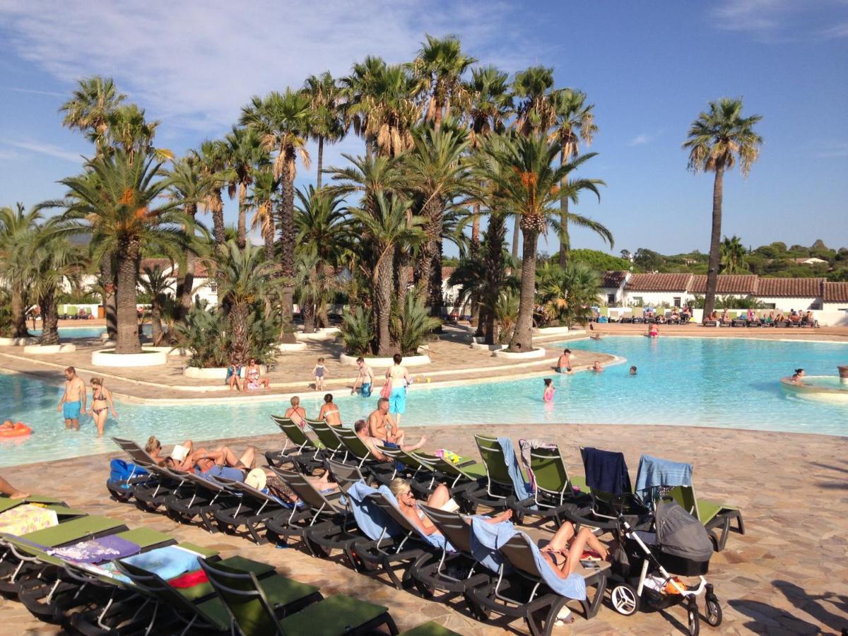 Hotel La Baume 515 Fréjus Exterior foto